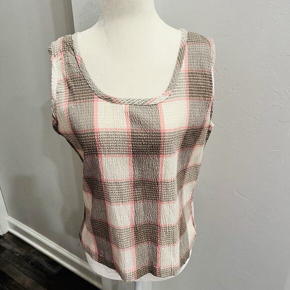 Giselle Apperal Tops - Giselle Apparel Multicolor Plaid Round Neck Sleeveless Smocked Blouse Size XL